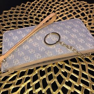 Classic Dooney and Bourke wristlet